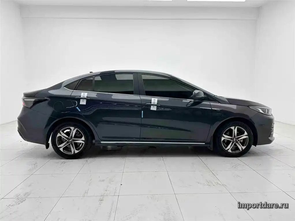 CHERY ARRIZO 5 PLUS 2023 — 28 000 км, серебристый, Китай — под ключ — фото 9