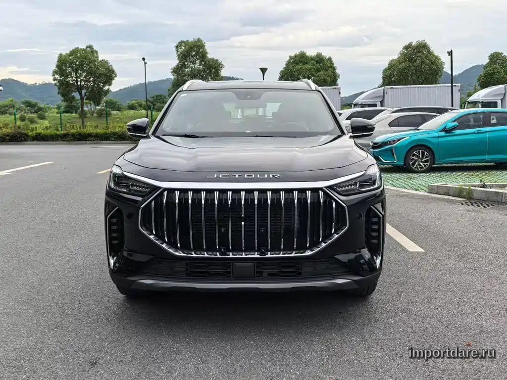Jetour X70 сбоку