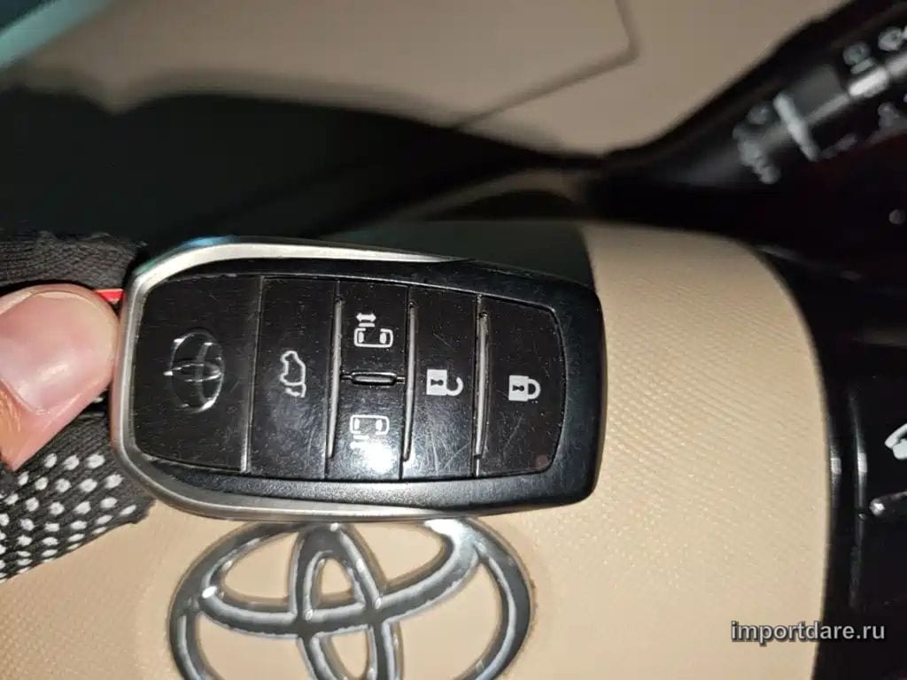 TOYOTA PREVIA 2017 — 136 400 км, жёлто-оранжевый, Китай — под ключ — фото 9