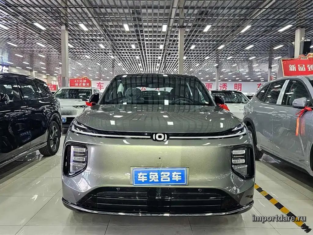 CHANGAN QIYUAN NEVO Q07 2026 — 100 км, коричневый-champagne, Китай — под ключ — фото 1