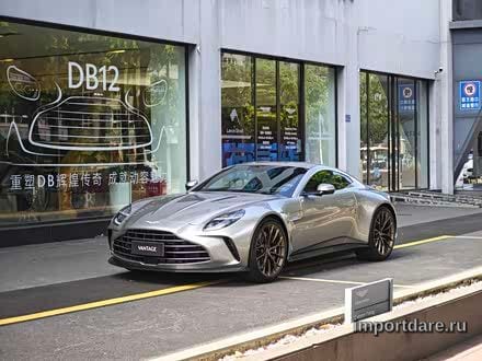 Aston Martin V8 Vantage 2024