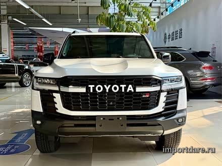 Toyota Land Cruiser LC300 2024