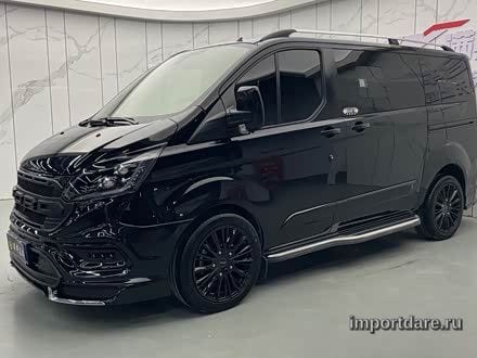 FORD Tourneo спереди