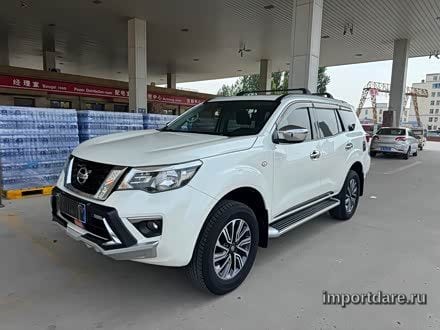 Nissan Terra 2018