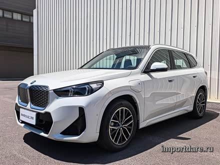 BMW iX1 2025