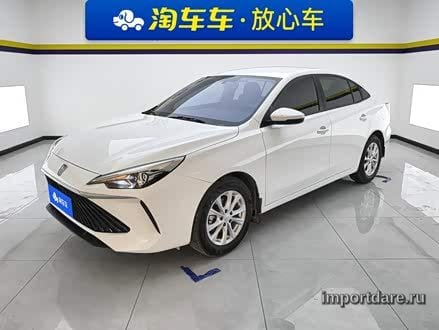 Roewe I5 сзади