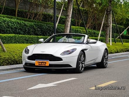 Aston Martin DB11 2019