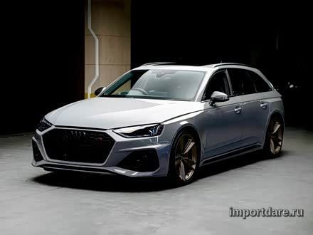 Audi RS 4 2022