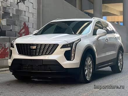 CADILLAC XT4 2018 — 28 000 км, Китай — под ключ — фото 1