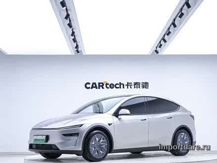 Tesla Model Y L 2025