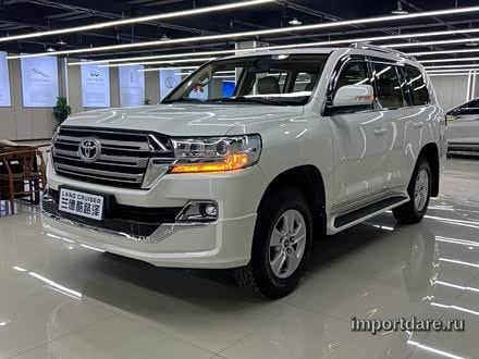 TOYOTA LAND CRUISER 2018 — 136 000 км, Китай — под ключ — фото 1