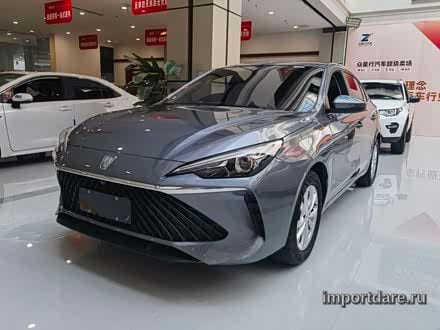 Roewe I5 сбоку