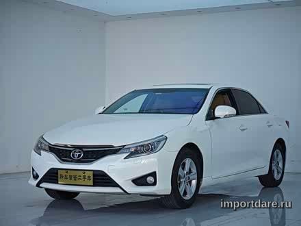Toyota Reiz 2013