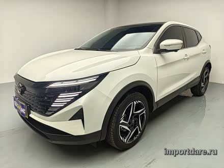 Nissan Qashqai сбоку