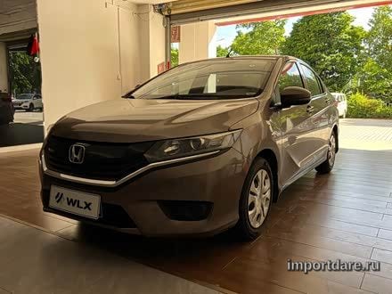 Honda Greiz 2016
