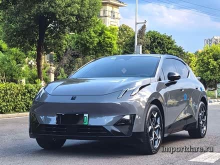 Lynk & Co Z20 2025