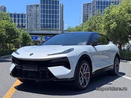 Lotus Eletre сбоку