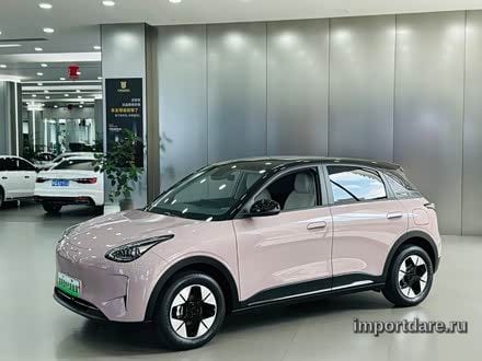 Geely Xingyuan спереди