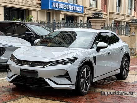 BYD Song L EV сбоку