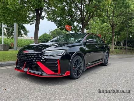 Dongfeng Yixuan Max спереди