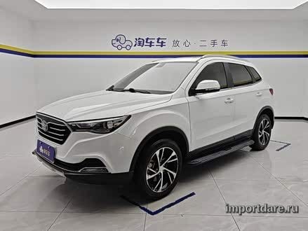 Bestune X40 сбоку