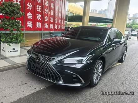 LEXUS ES 2025 — 36 000 км, Китай — под ключ — фото 1