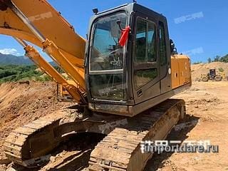 Hyundai R215-7C сбоку