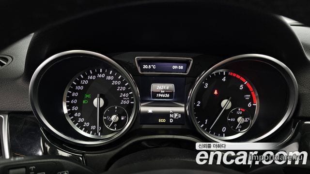 MERCEDES-BENZ M-CLASS W166 2013 — 194 636 км, серебристый, Корея — под ключ — фото 8