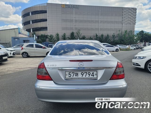 MERCEDES-BENZ E-CLASS W211 2009 — 108 218 км, серебристый, Корея — под ключ — фото 6