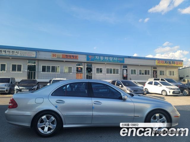 MERCEDES-BENZ E-CLASS W211 2004 — 118 800 км, серебристый, Корея — под ключ — фото 4