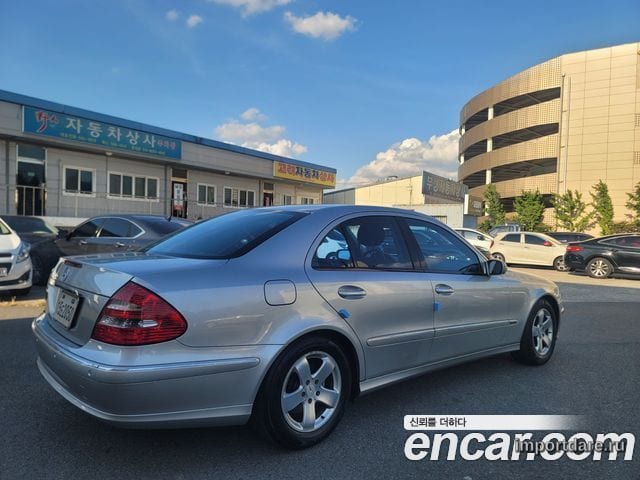 MERCEDES-BENZ E-CLASS W211 2004 — 118 800 км, серебристый, Корея — под ключ — фото 5