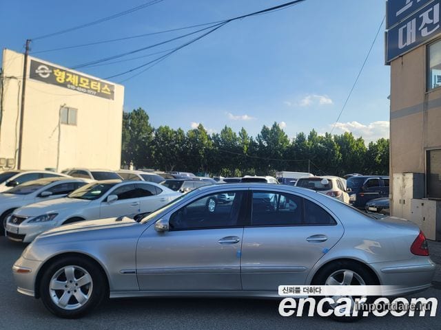 MERCEDES-BENZ E-CLASS W211 2004 — 118 800 км, серебристый, Корея — под ключ — фото 8