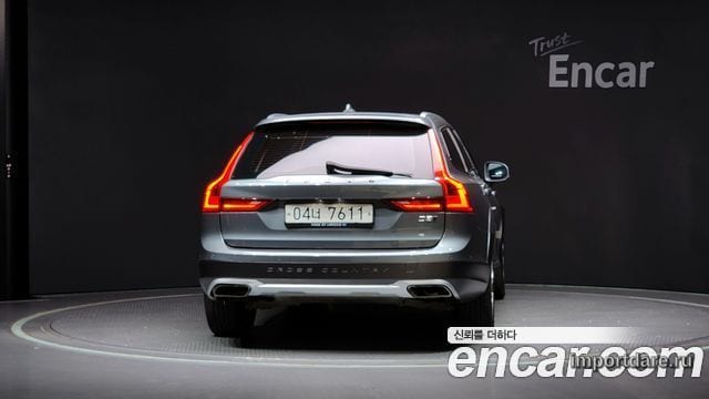 VOLVO V90 CROSS COUNTRY 2018 — 134 782 км, серый, Корея — под ключ — фото 4
