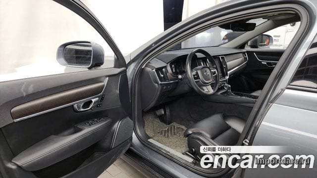 VOLVO V90 CROSS COUNTRY 2018 — 134 782 км, серый, Корея — под ключ — фото 10