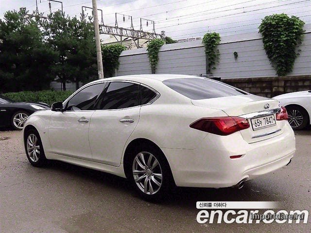 INFINITI Q70 2015 — 142 688 км, белый, Корея — под ключ — фото 3