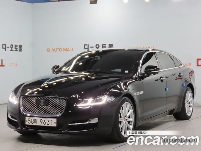JAGUAR XJ 2016 — 175 000 км, чёрный, Корея — под ключ — фото 11