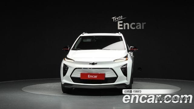 Chevrolet Bolt интерьер