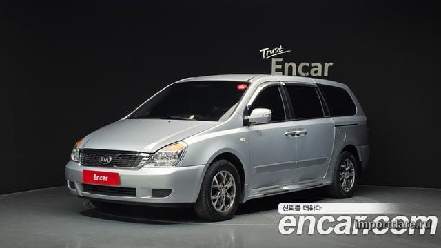 Kia Grand Carnival 2009