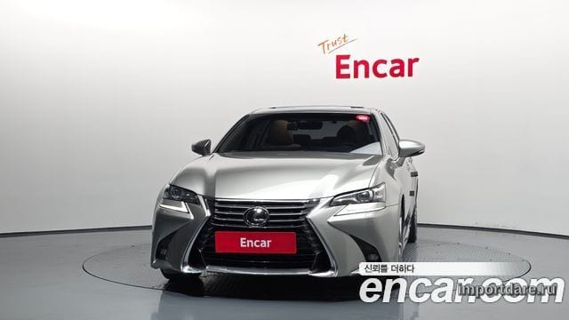 Lexus GS300 интерьер