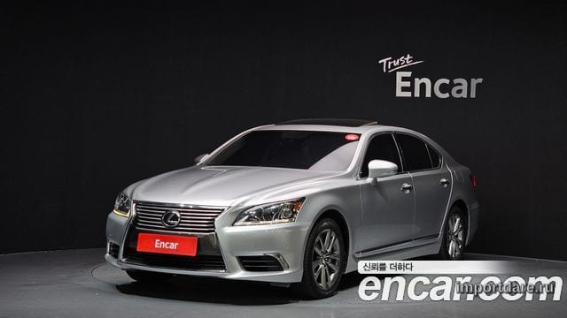 Lexus LS460 2014