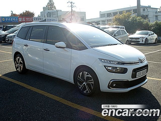 CITROEN GRAND C4 PICASSO 2017 — 123 271 км, Корея — под ключ — фото 3
