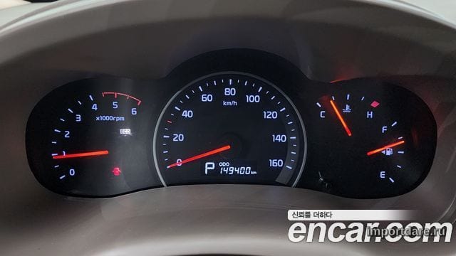 KIA CARNIVAL R 2014 — 149 400 км, белый, Корея — под ключ — фото 8