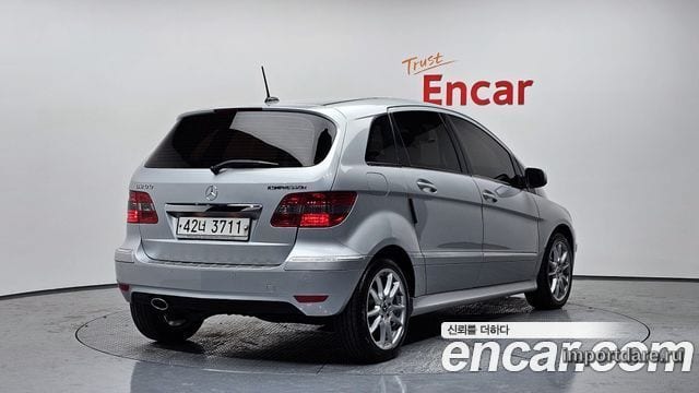 MERCEDES-BENZ B-CLASS W245 2009 — 140 135 км, серебристый, Корея — под ключ — фото 2