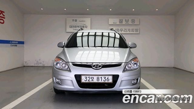 HYUNDAI I30 CW 2009 — 101 000 км, серебристый, Корея — под ключ — фото 2