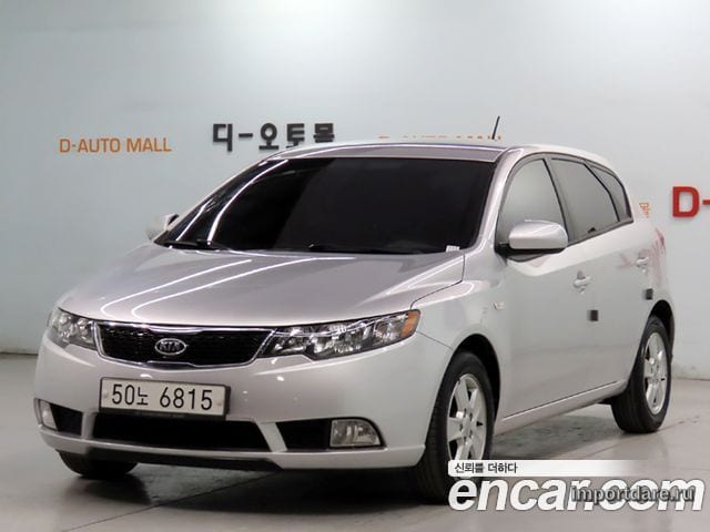 Kia Forte Hatchback 2011