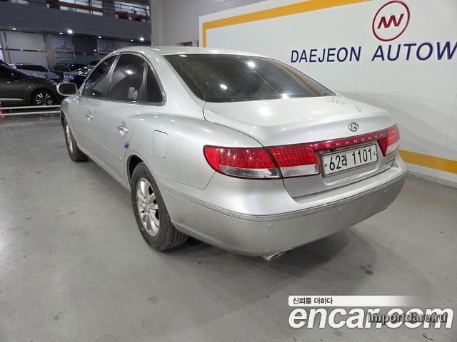 HYUNDAI GRANDEUR NEW LUXURY 2009 — 126 231 км, серебристый, Корея — под ключ — фото 3