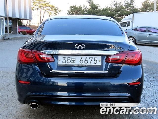 Infiniti Q70 детали