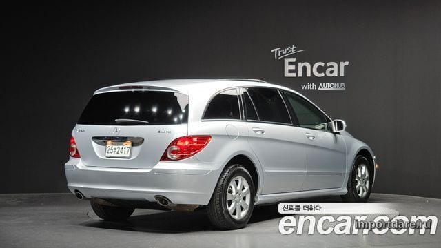 MERCEDES-BENZ R-CLASS 2006 — 105 721 км, серебристо-серый, Корея — под ключ — фото 2