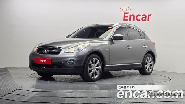 Infiniti EX35 2012