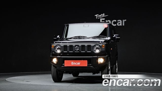 Suzuki Jimny сзади